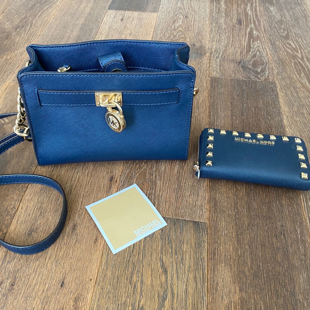 SOLD**Michael Kors Leather Crossbody Bag & Wallet